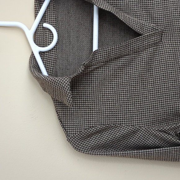 Brown Long Sleeve Collared Cropped Shirt Top Unbranded - Picture 3 of 14